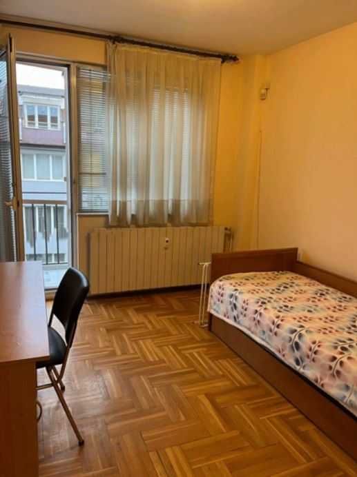 Дава се под наем Тристаен апартамент в София, Лозенец - 90 кв.м за 896.58 € - Снимка #5