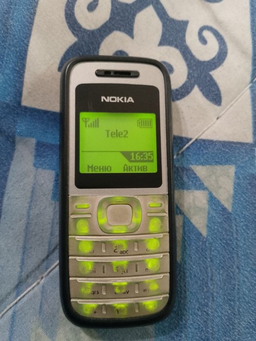 Нокиа 12 00.оригинал.