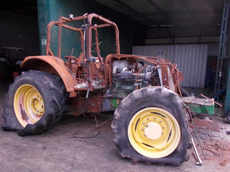 Dezmembrez John Deere 6920 si Dezmembrez Merlo P26.6 SPT