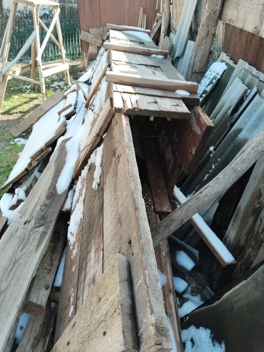 Доски, лаги деревянные