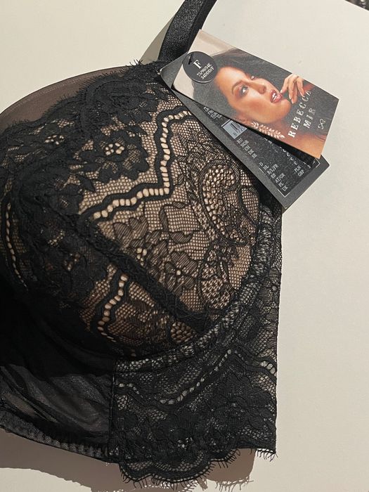 NOU, cu etichetă! Sutien negru Hunkemöller Rebecca Mir.