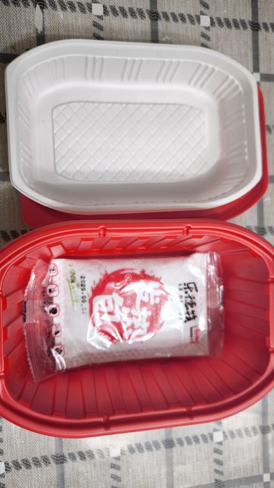 Самонагревающийся ланч бокс