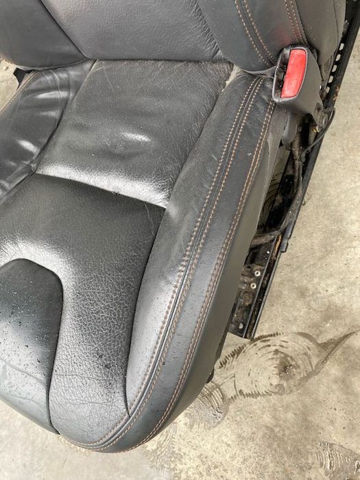 Scaun fata dreapta VOLVO XC60 2008-2014