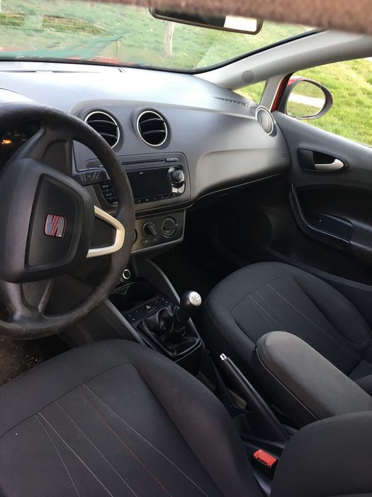 Vând Seat ibiza 1.2 TDI