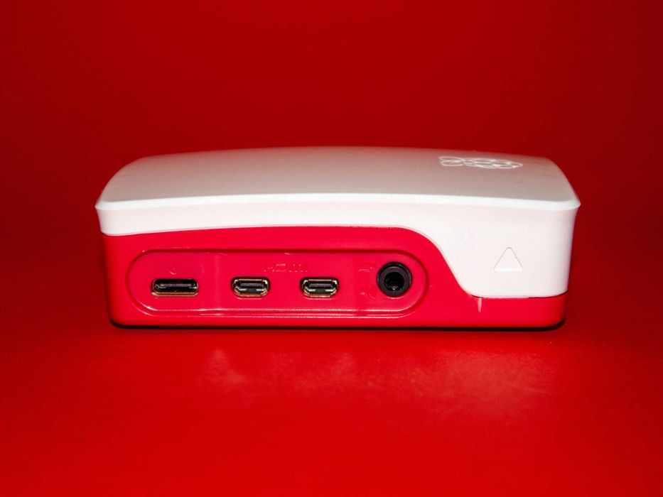 Raspberry Pi 4 Model B 2GB Комплект, PoE Hat, 64GB MicroSD, Охладител, Оригинална Кутия