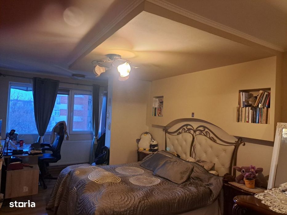 Apartament 3camere Craiovita,75 mp,3/10 cu lift