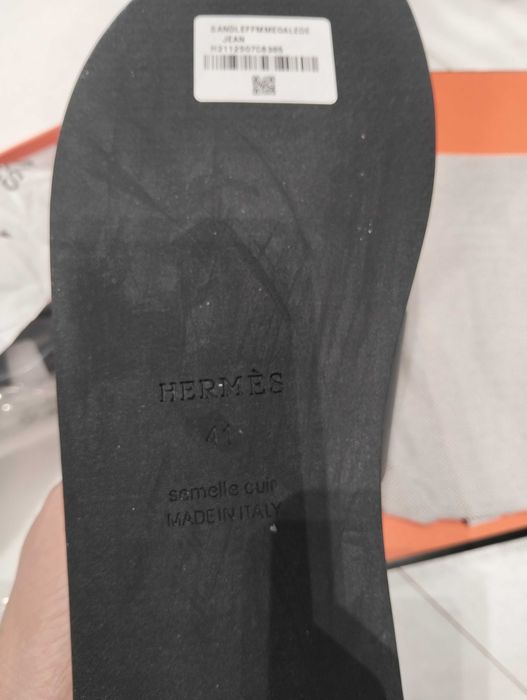 Продам Шлепанцы Hermes