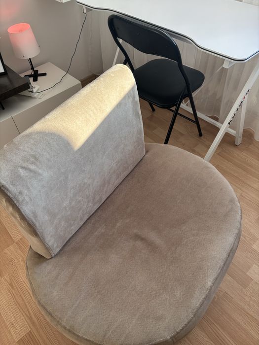 Fotoliu Dedeman , in stare buna