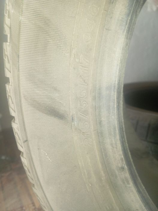 Балон б/у балон б/у 2шт 215/55R17