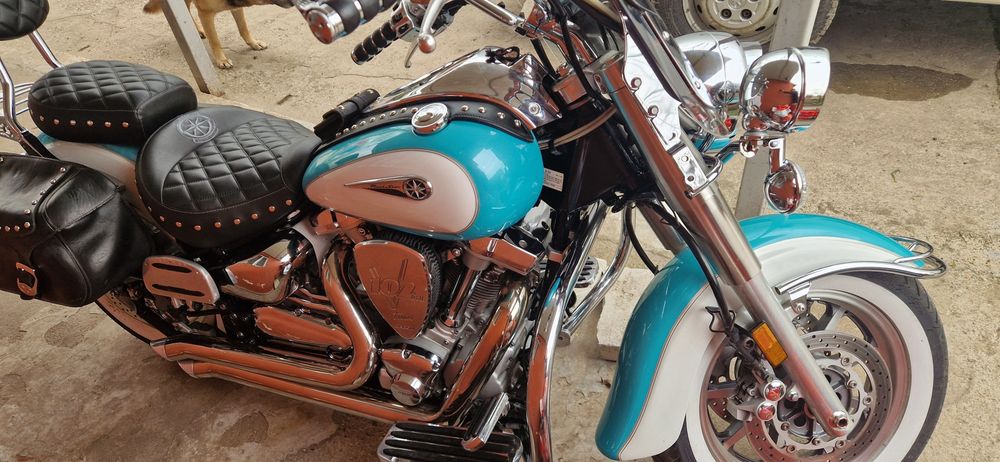 Yamaha midnight  roadstar 1700