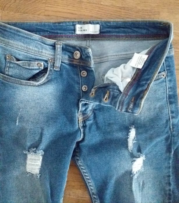 Vand blugi baieti noi