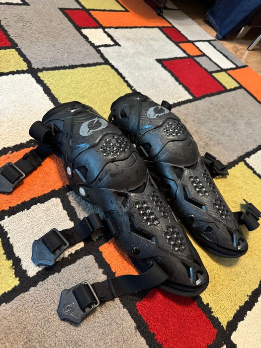Cotiere Troy Lee Designs Raid si Genunchiere O'Neal PRO