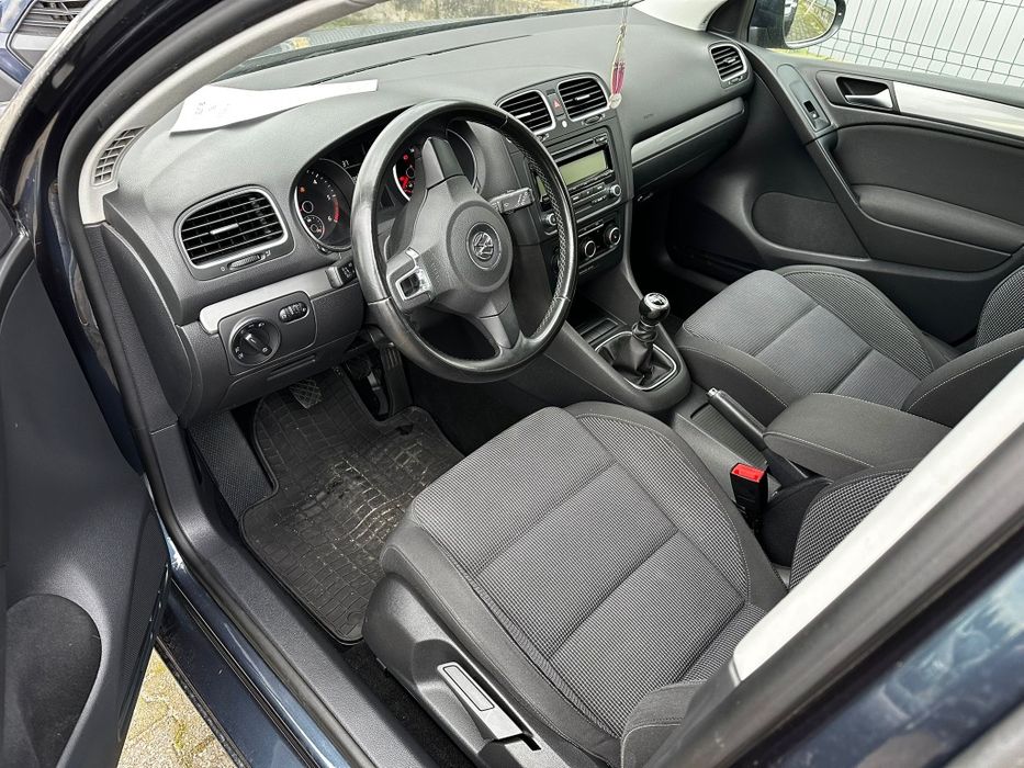 VOLKSWAGEN Golf 2011 — imagine 5