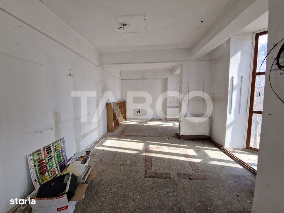 Spatiu comercial sau birouri in Turnisor la parter cu vad stradal