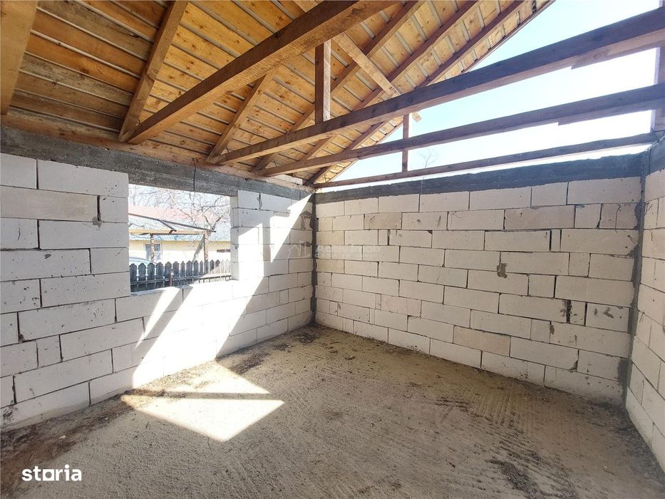 Casa tip Parter, 100 mp, teren 860 mp, comuna Galbenu