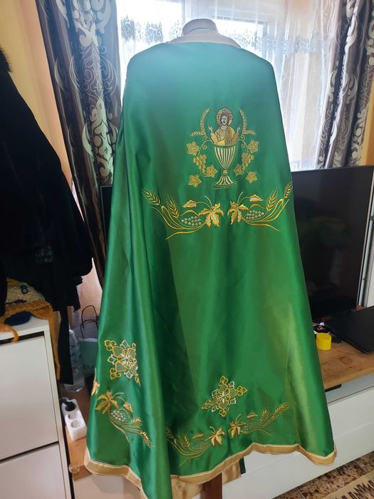 Vesmant preotesc de vanzare