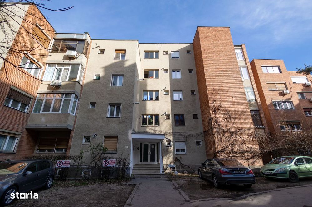 PRET NOU! Apartament decomandat 3 camere - str. Horia - COMISION 0%