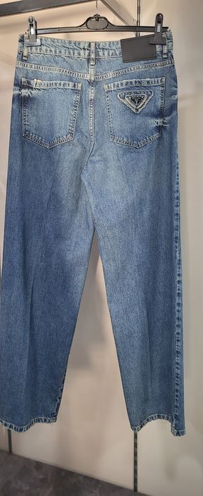 Джинсы женские PRADA