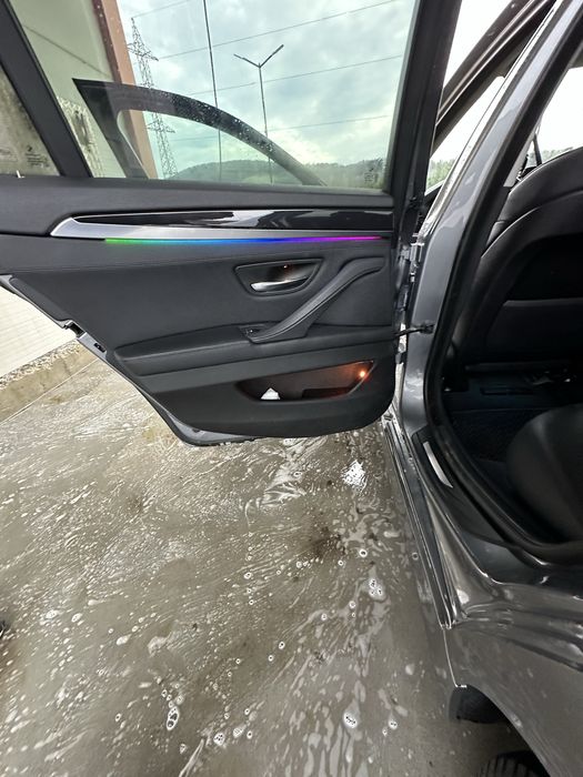 VAND BMW F10 , va rog sa cititi tot anuntul cu mare atentie .