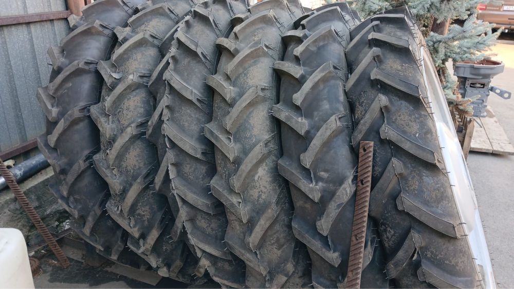 Продам шины,двигатель ямз 238