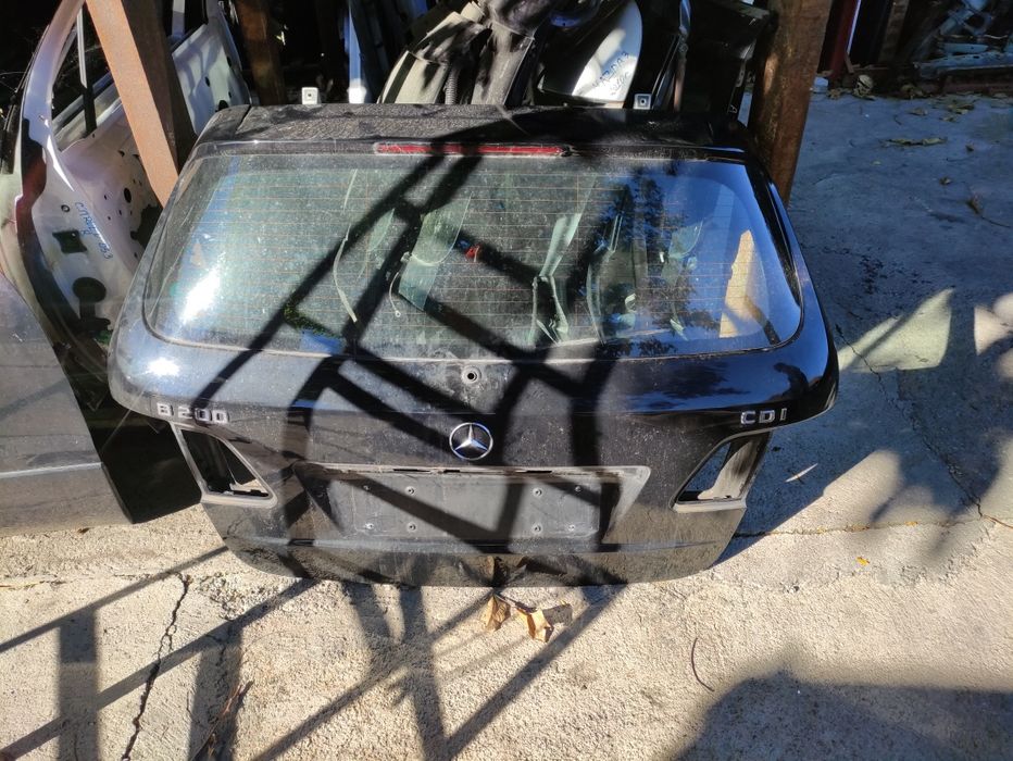 Заден капак за Mercedes W245