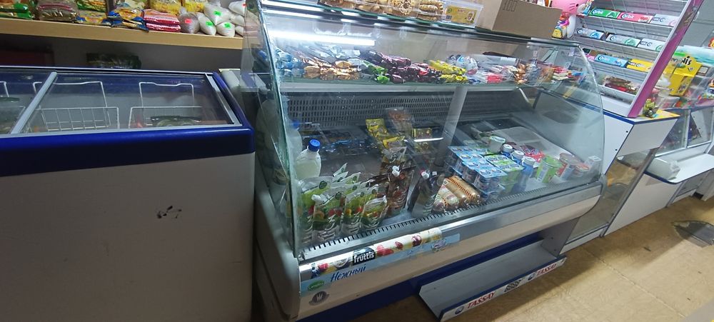 Ветринный холодильник