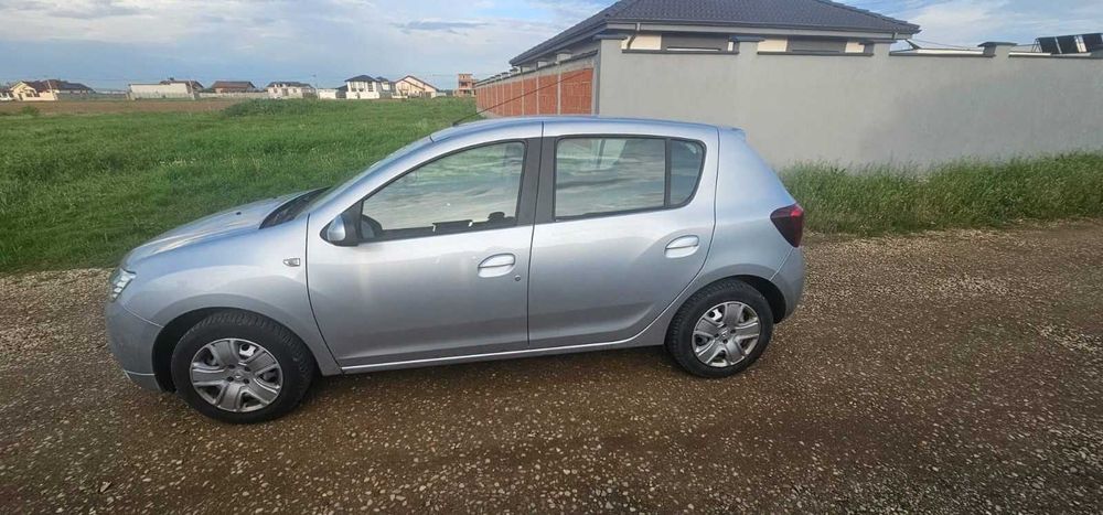 Vând Dacia sandero, 2019 la 5600 euro