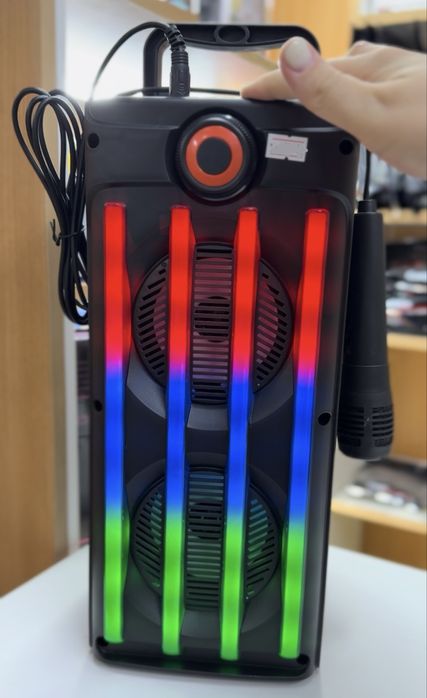 Bluetooth колонка с микрофоном