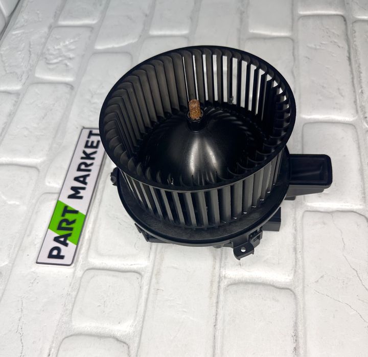 Вентилатор парно AUDI A4 A5 A6 A7 A8 Q5 Q7 Q8 4M1820021A