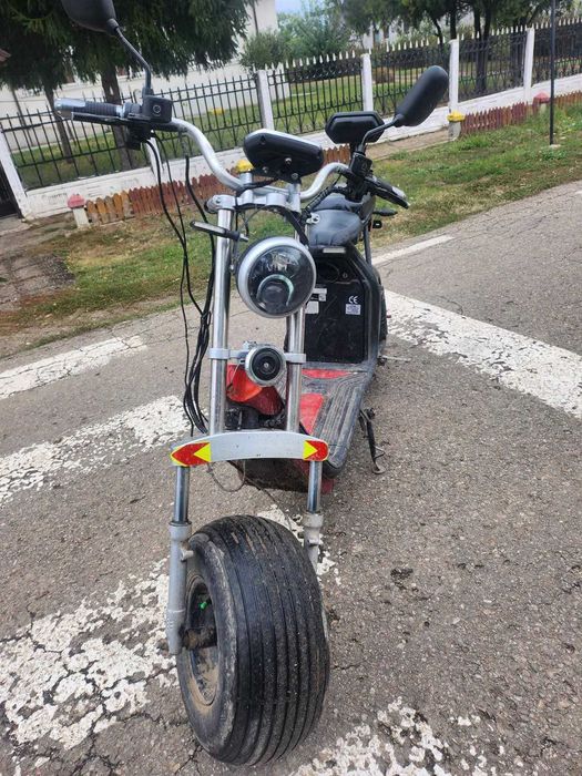 Vand scuter electric harley