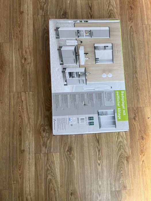 Vând oglindă de baie