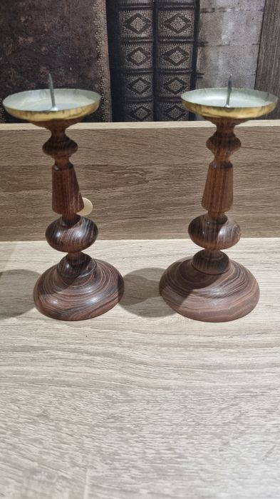 Дървени свещници