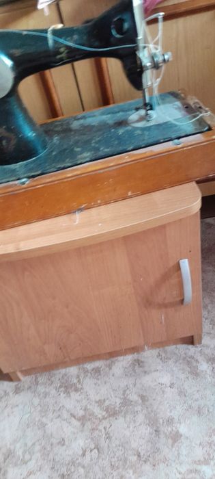 Продам швейную машину Подольск
