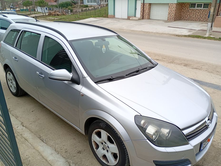 Vând Opel Astra h