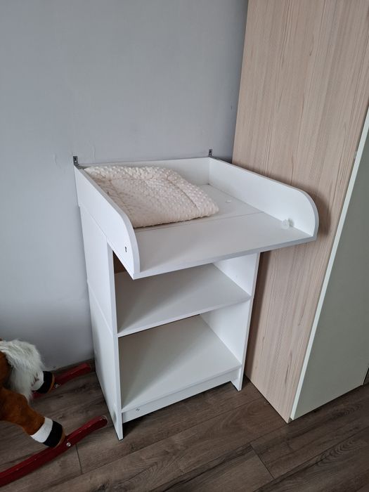 Продам детский пеленальный стол