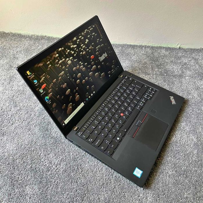 Lenovo ThinkPad T470s - 14'FHD, i5-6300u, 8GB RAM, 256GB NVMe PCIe SSD