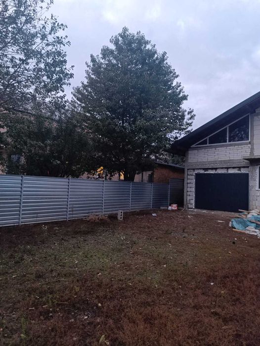 vind    urgent  vila cu  masarda  in sat  MIHOVENI  jud SUCEAVA