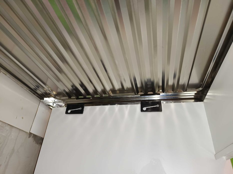 Кухненски шкаф с мивка