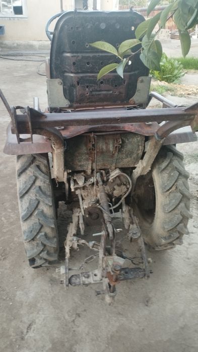 Минитрактор т- 10,  с тележкой