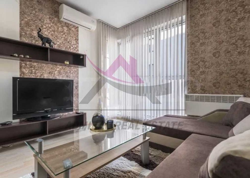 Дава се под наем Тристаен апартамент в Варна, Левски - 75 кв.м за 578.34 € - Снимка #1