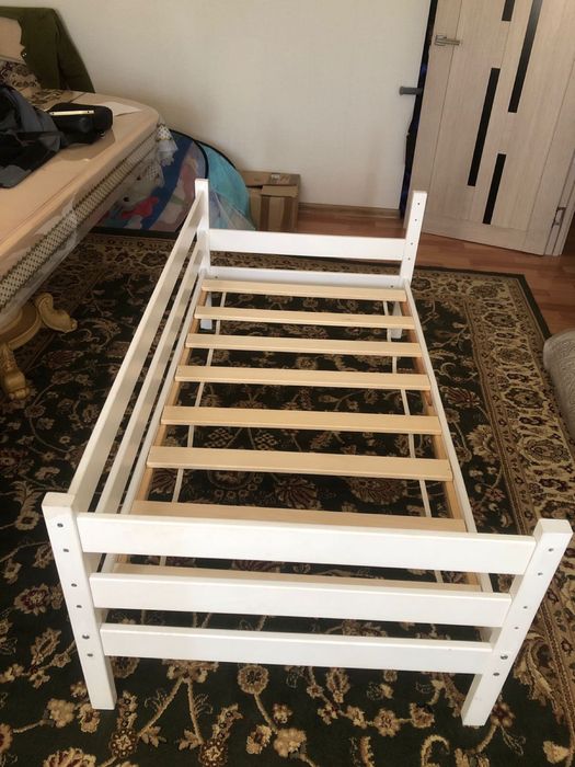 Кровать новая 140*200