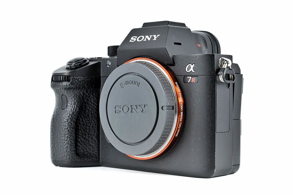Sony A7R lll 3 - (ideal)