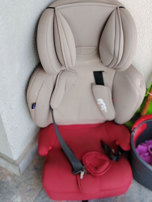 Scaun auto pentru copii