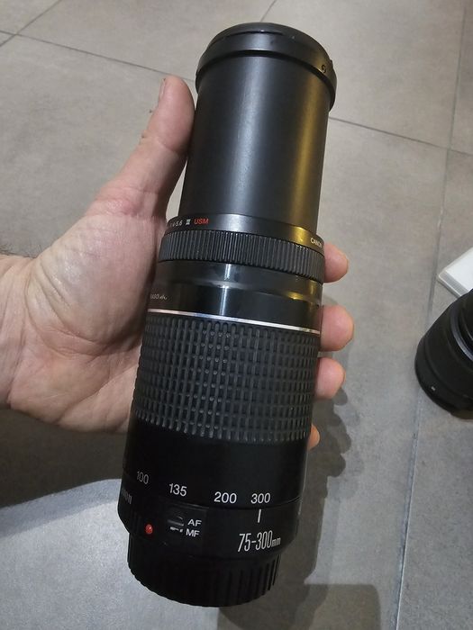 Pachet  canon 1200d + obiective