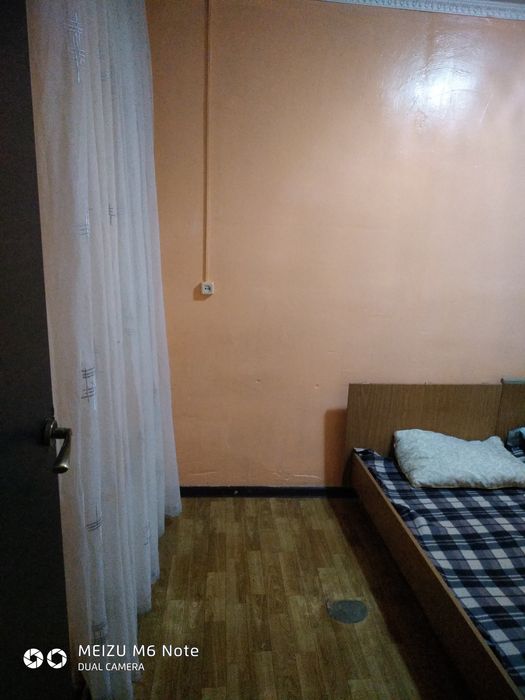 Сдаётся времянка . Комната и кухня