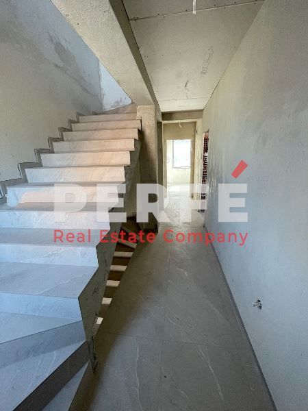 Продава се Къща в Царево - 183 кв.м за 1100 €/кв.м - Снимка #3