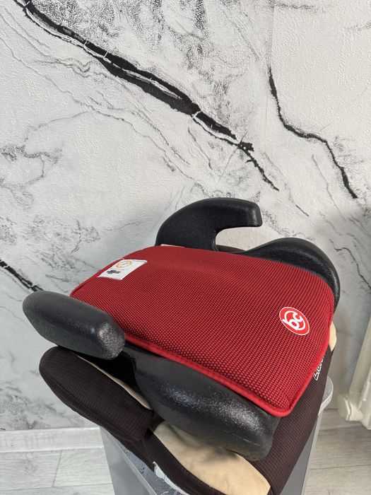 Бустер автокресло для детей