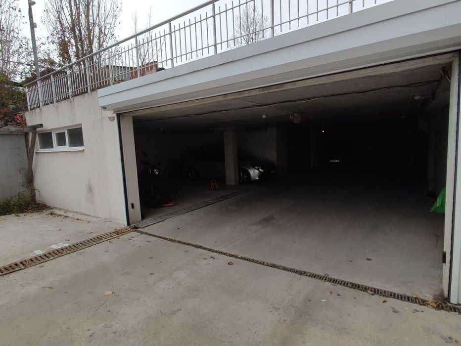 Дава се под наем Гараж / Паркомясто в София, Красна поляна 3 - 12 кв.м за 79.56 € - Снимка #2