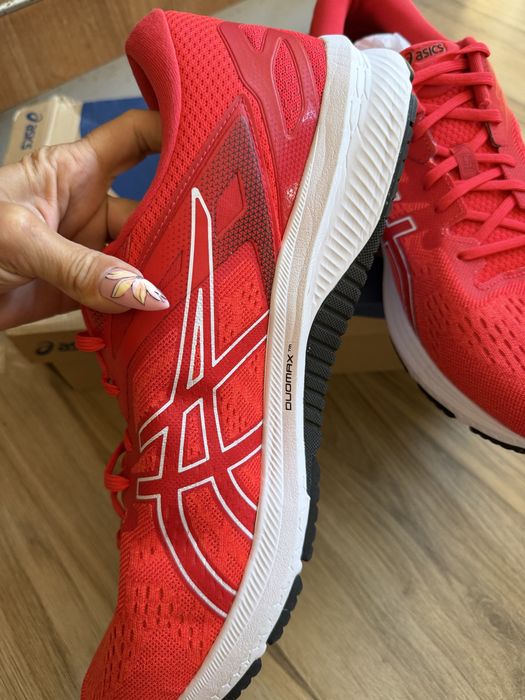 Оригинални нови червени маратонки ASICS GT-1000 10! 53 н