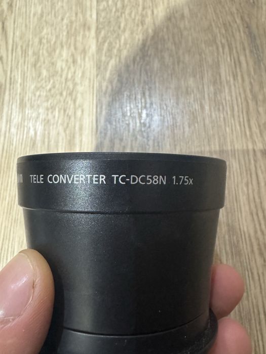 Canon TC-DC58N 1.75x Teleconverter Lens